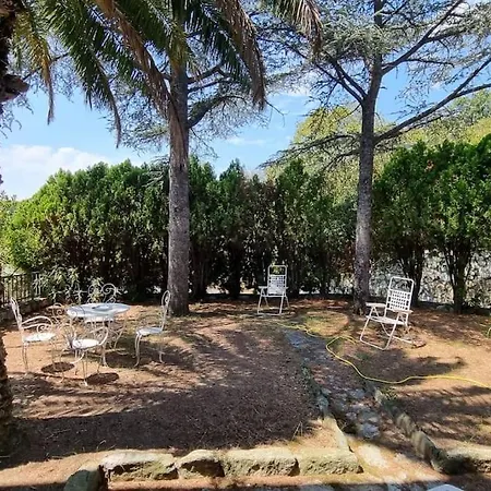 Casa Con Giardino: