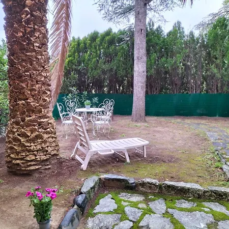Casa Con Giardino: Holiday home Varazze
